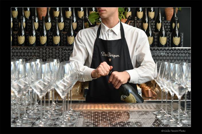 Shooting for Moet & Chandon Sommelier apertura champagne Dom Perignon